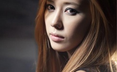 苍井空裸乳照免费